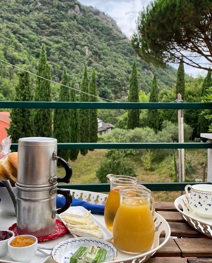 B&B Tre Ponti Castiglione Chiavarese Buitenkant foto
